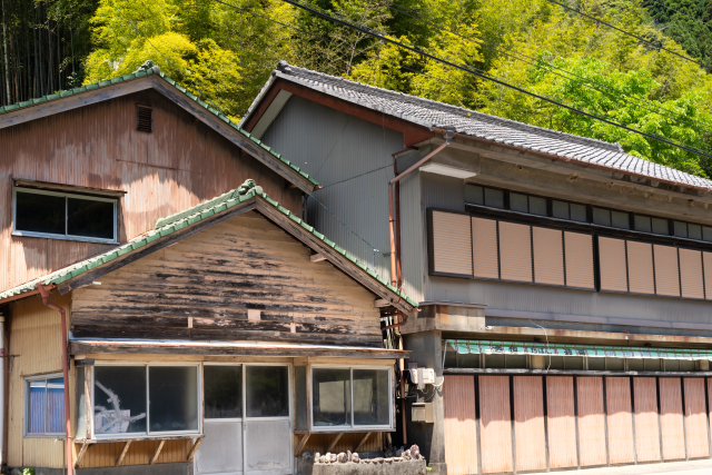 空き家になった実家のリスクとは?初期対応・処分・活用法も解説